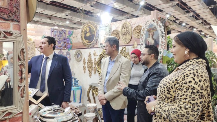 الغرفة التجارية بدمياط تتألق في معرض "تراثنا"