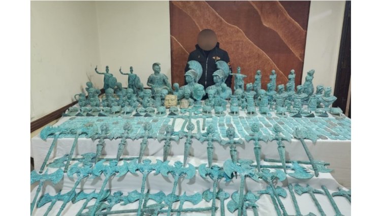 ضبط قطع أثرية بحوزة شخصين بالإسكندرية 