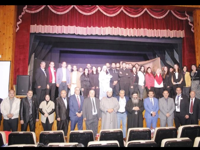 حزب مصر القومى بالاسكندرية يحتفل باعياد الميلاد المجيدة