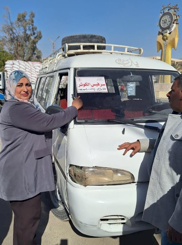 تشغيل 3 خطوط سرفيس داخلية بحي الكوثر لخدمة المواطنين بسوهاج