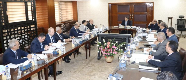 وزير الزراعة يرأس مجلسي إدارة الإصلاح الزراعي وصندوق الأراضي