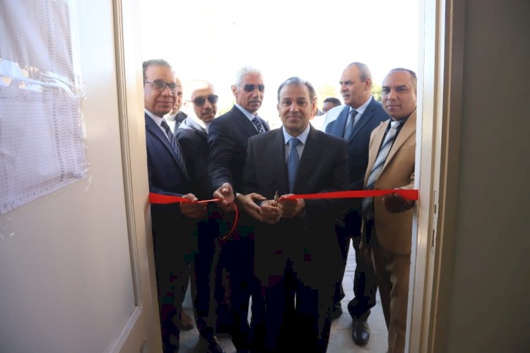 رئيس جامعة جنوب الوادي يفتتح عددا من المشروعات التطويرية بمقر الجامعة