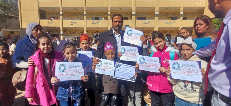 مدير تعليم أبوتشت يشهد تكريم حفظة القرآن الكريم والمتفوقين بأبوتشت المشتركة