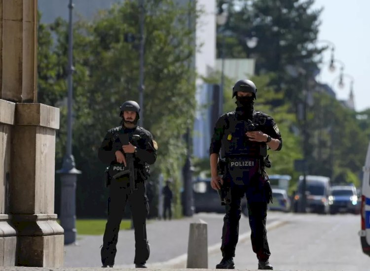 حادث طعن في آخر ساعات 2024  بألمانيا والشرطة تعتقل المنفذ