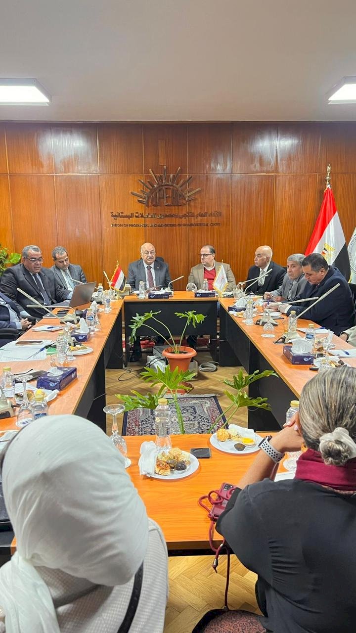 تشكيل الهيكل الاداري للمجلس النوعي للزيتون