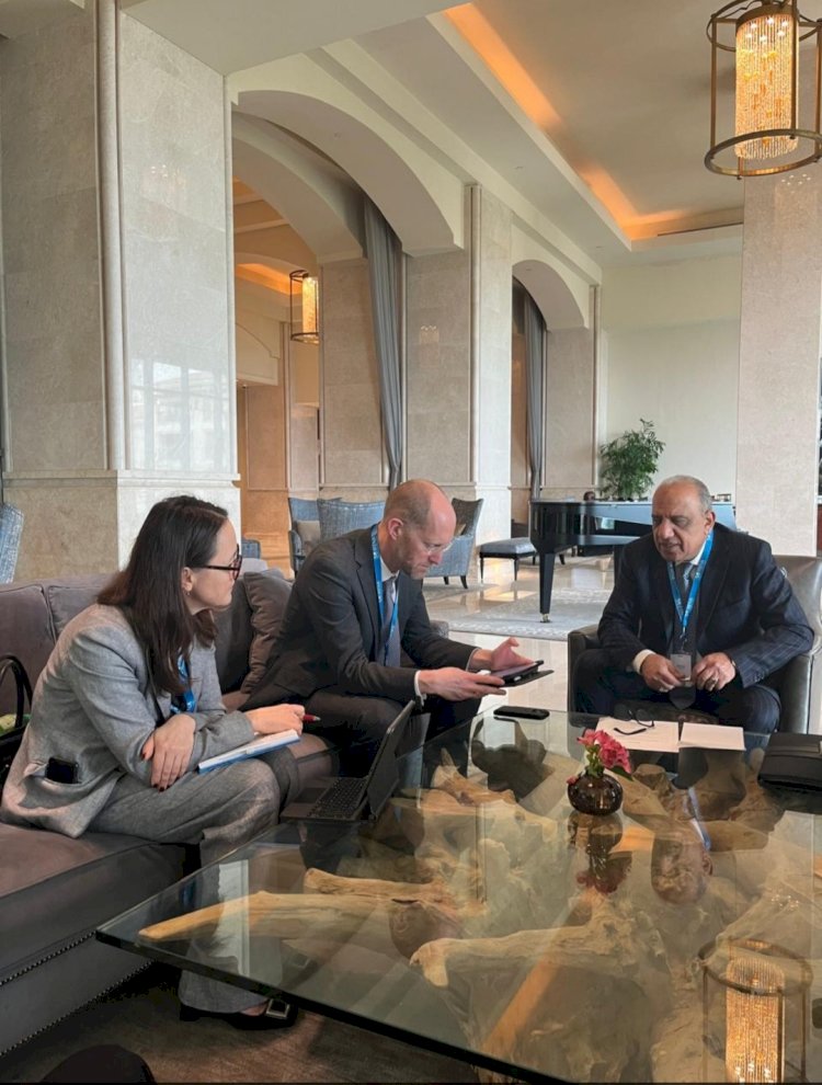 وزير الكهرباء يبحث مع بنك إعاد الإعمار والتنمية الأوروبي التعاون المشترك