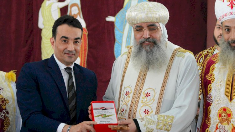 السفير المصري يشارك في افتتاح الكنيسة القبطية الأرثوذكسية بتوجو