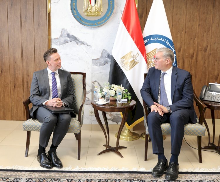 وزير البترول يستقبل المدير الإقليمى لشركة شيفرون