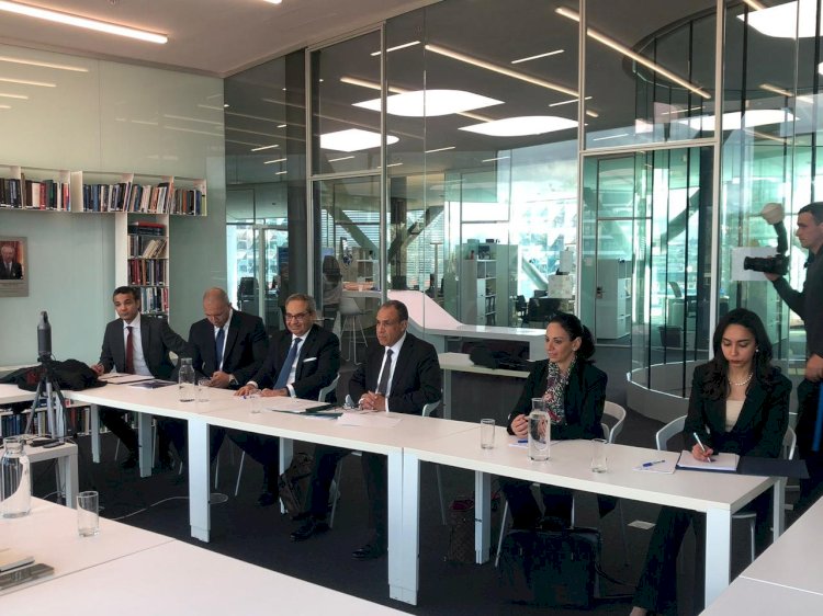 وزير الخارجية يلتقي مدير مركز جنيف للسياسة الأمنية