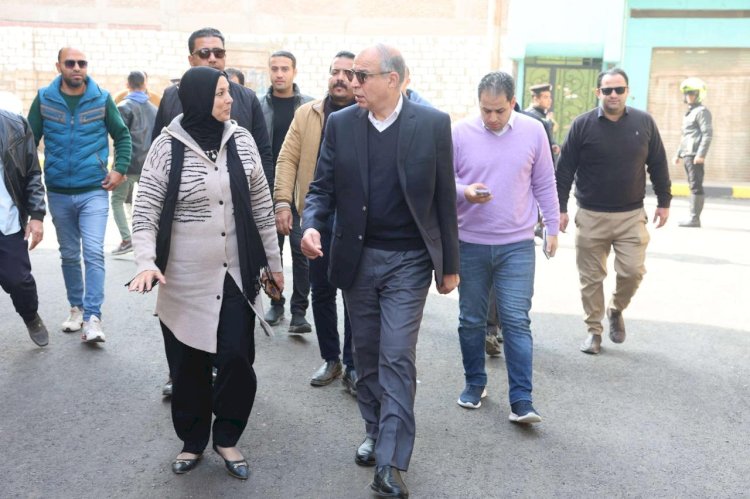 محافظ المنيا يتفقد رصف ورفع كفاءة الطرق ضمن الخطة الاستثمارية