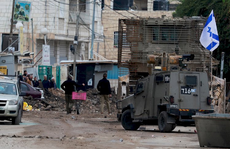 استشهاد 4 فلسطينيين في الضفة الغربية برصاص قوات الاحتلال