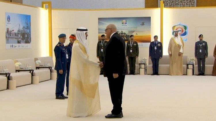 ولي عهد دبي يستقبل رئيس الهيئة العربية للتصنيع