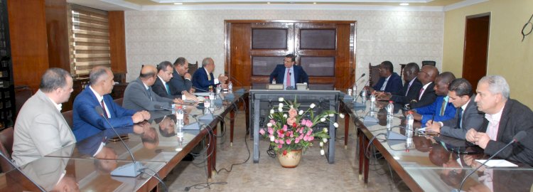 وزير الزراعة يتابع الموقف التنفيذي للمزرعة المصرية الاوغندية المشتركة