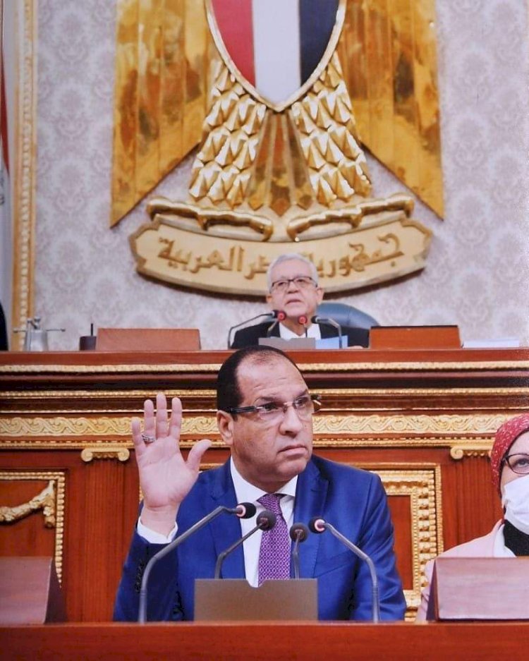 النائب خالد مشهور يهنىءالرئيس السيسي والشعب المصري بذكرى تحرير سيناء