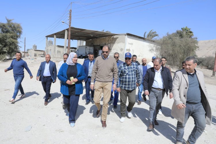 محافظ سوهاج يتفقد  شركات الإنتاج الداجني  ويوجه بطرح الممنتجات بالاسواق