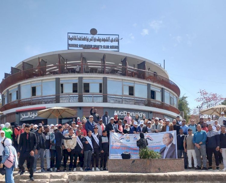 انطلاق مهرجان جامعة أسوان للرياضات الكانوي والكياك بنادي تجديف أسوان