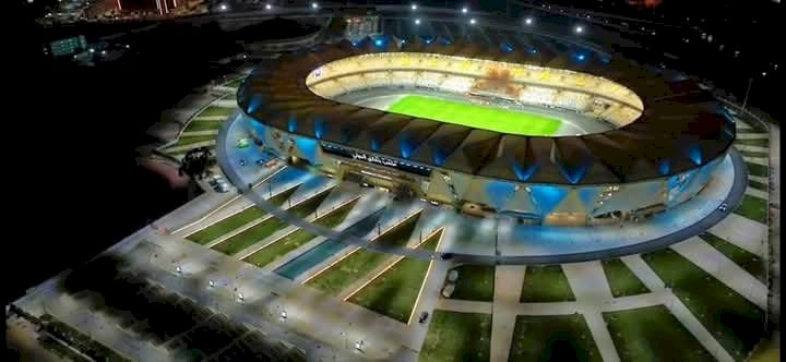 بحضور المشير خليفة حفتر والمستشار صالح افتتاح ملعب بني غازي بسعة 45 الف متفرج