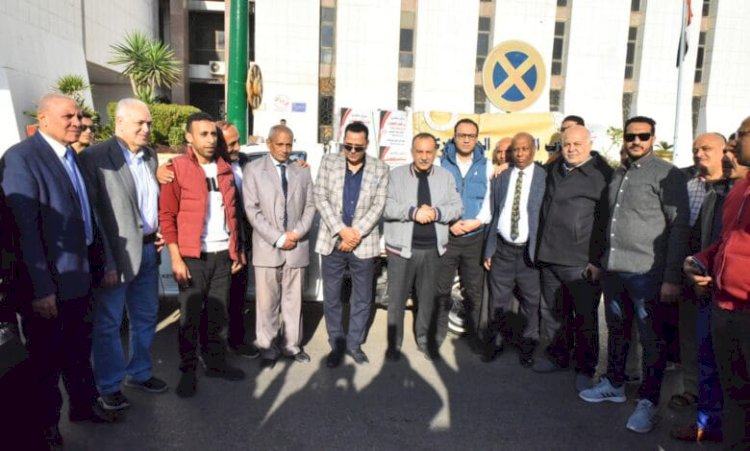 محافظ أسيوط يشهد انطلاق قوافل حزب الشعب الجمهوري