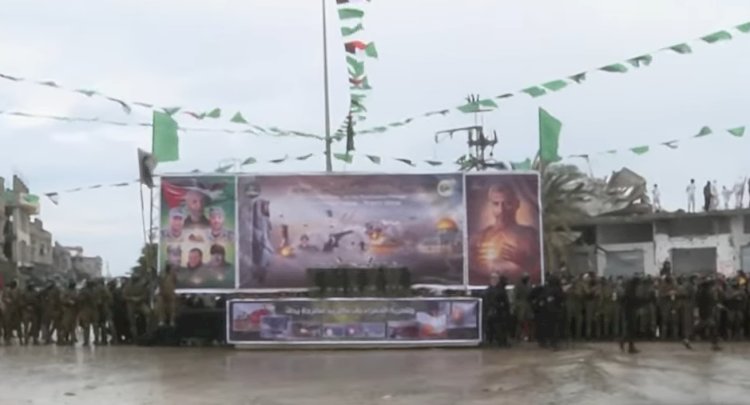 بدء الاستعدادات لتسليم 6 أسرى إسرائيليين في رفح والنصيرات بغزة