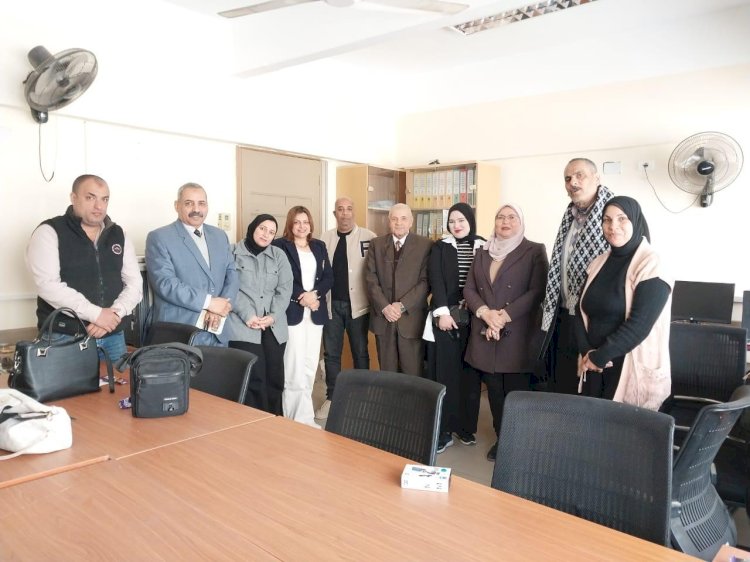 ثاني جلسات الحوار المجتمعي عن التعليم  المزدوج بمحافظة البحيرة