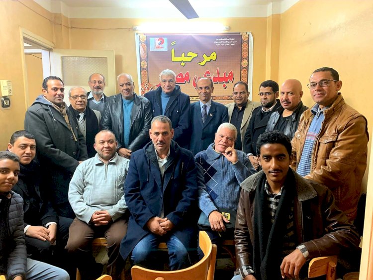 مناقشة (قلب صعيدي) لأيمن الداكر في اتحاد كتاب سوهاج