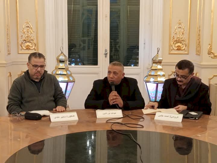 أستاذ الجيل  احمد لطفى السيد  .. نقاش حواري على مائدة مكتبة القاهرة 