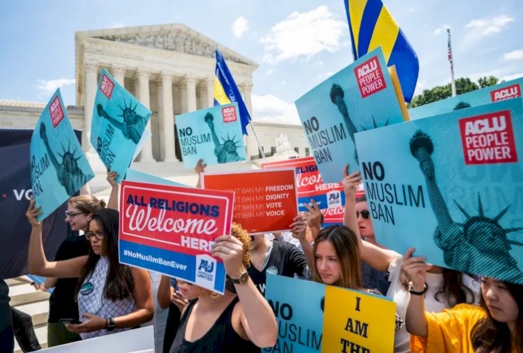 ترامب يحظر دخول مواطني 43 دولة إلي أمريكا منهم عدة دول عربية