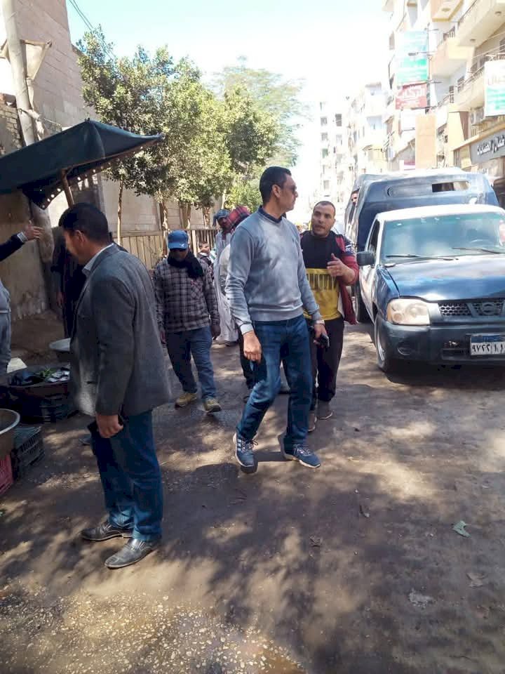 "الصمطي" يتابع حملة إشغالات مكبره بشوارع مدينة المنشاة