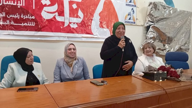 محافظ المنيا: الدولة تولي اهتمامًا كبيرًا بتمكين المرأة