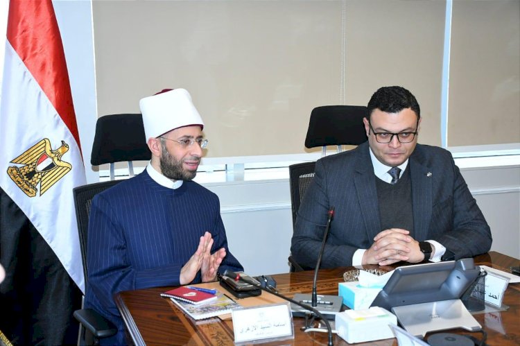 تعاون بين وزيري الأوقاف والإسكان