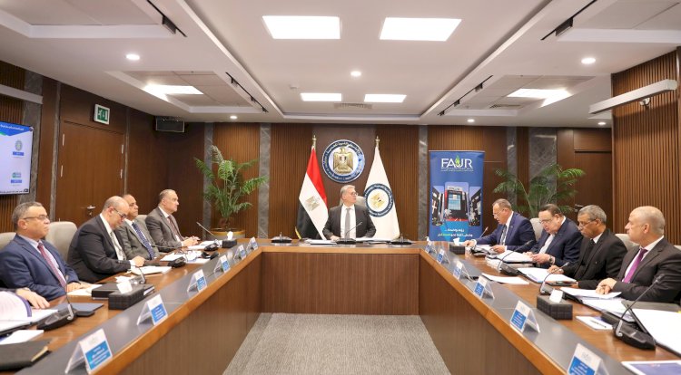 وزير البترول يرأس نتائج أعمال شركة فجر المصرية للغاز الطبيعى