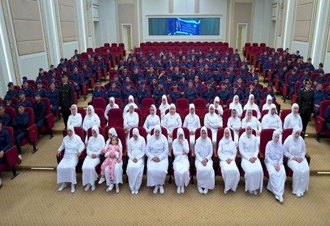 الداخلية تقيم إحتفالية لنزلاء مراكز الإصلاح وتفرج عن2777 من النزلاء