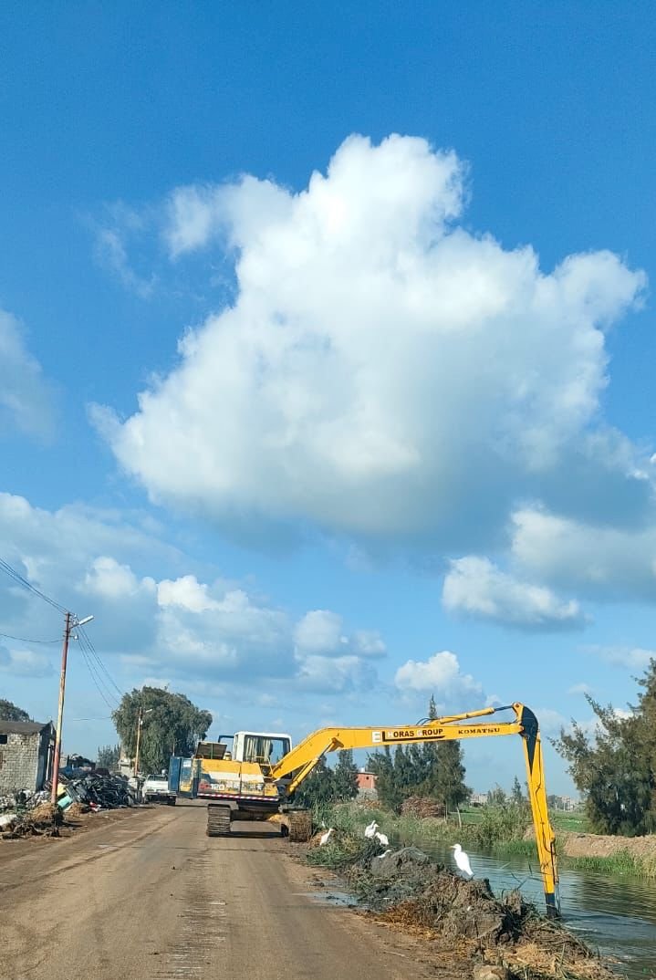 قطاع استصلاح الاراضي يستعرض انشطته في حماية الرقعة الزراعية مارس الماضي