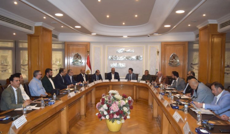 وفد بورصة إسبرطة يزورغرفة القاهرة لبحث زيادة التبادل التجاري