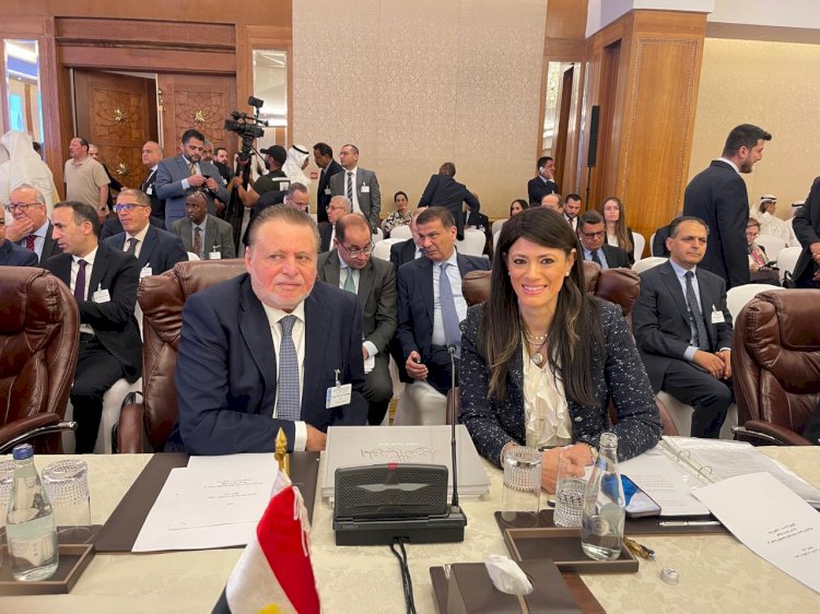 وزير الزراعة يشارك في جلسة مساهمي الهيئة العربية للاستثمار بالكويت