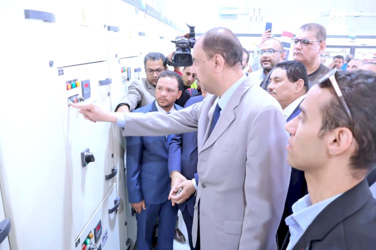 سراج يُطلق إشارة تجارب التشغيل لمشروعي معالجة الصرف الصحي بساقلتة ومحطة نيدة