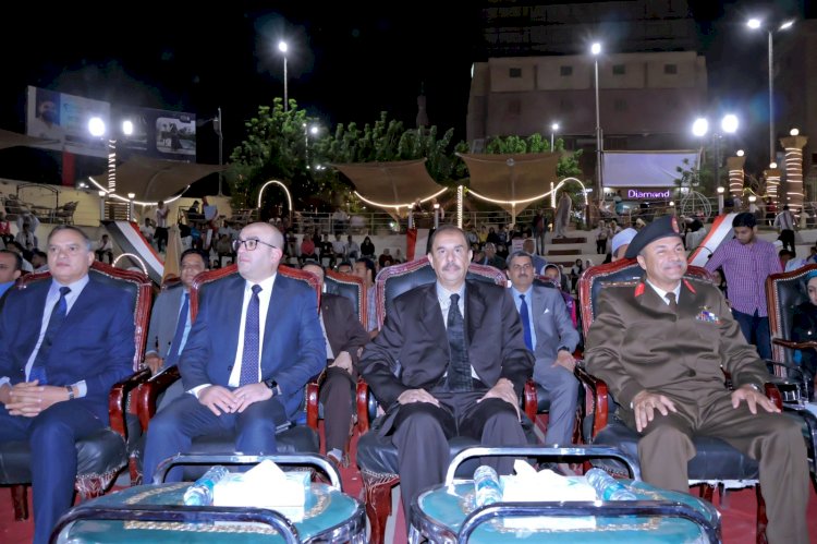 محافظ سوهاج يشهد احتفالية العيد القومي بالمسرح الروماني