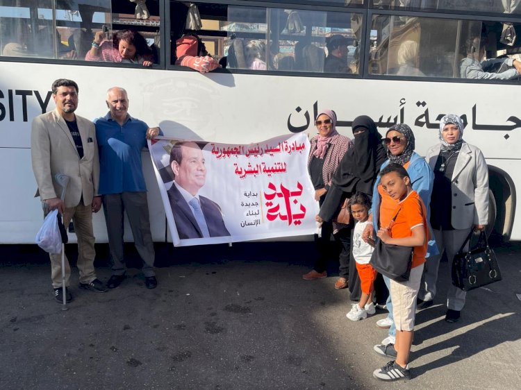 رئيس جامعة أسوان يستقبل وفد شبابي من ذوي الهمم من رحلات قطار الشباب