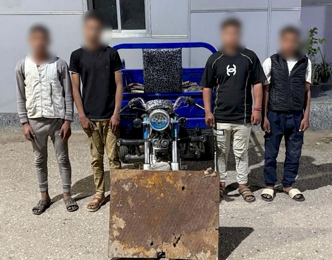 الققبض علي 4 متهمين بسرقة غطاء بالوعة صرف صحى بأحد المنازل بأسيوط