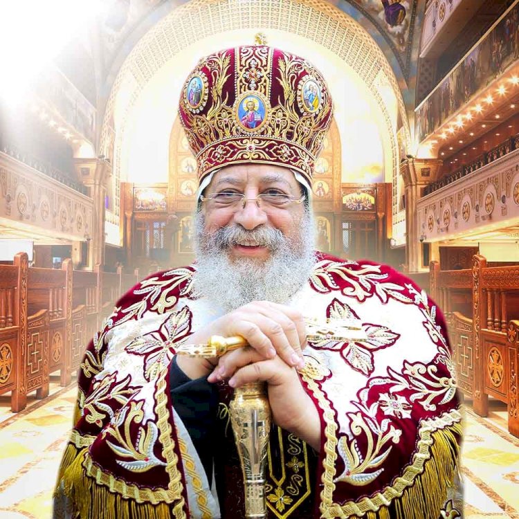 محافظ سوهاج يهنئ البابا تواضروس الثاني بمناسبة عيد القيامة