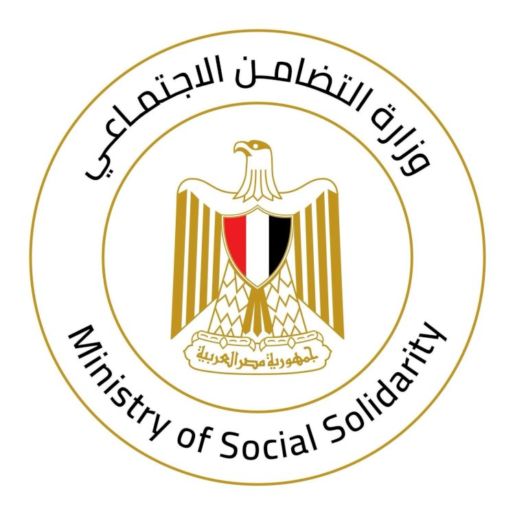 التضامن تنظم معرض ديارنا للحرف اليدوية والتراثية ببنك " التجارى وفا"