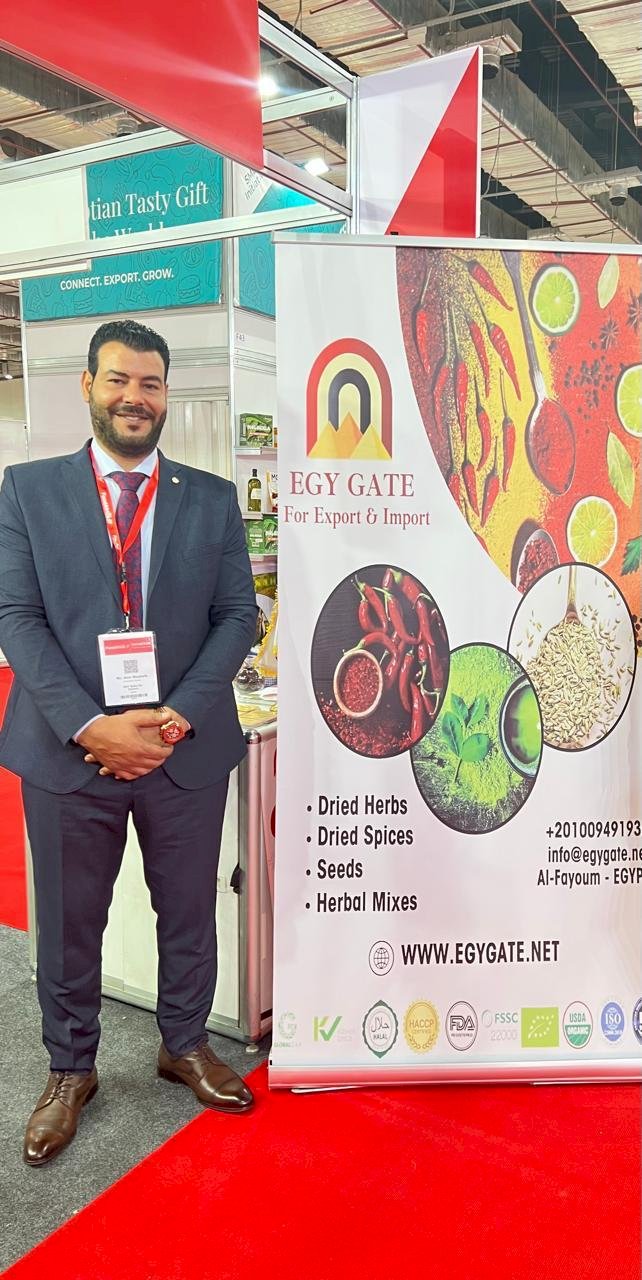 صناعة النباتات العطرية بوابة مصر الذهبية لزيادة الصادرات وتحقيق التنمية الريفية