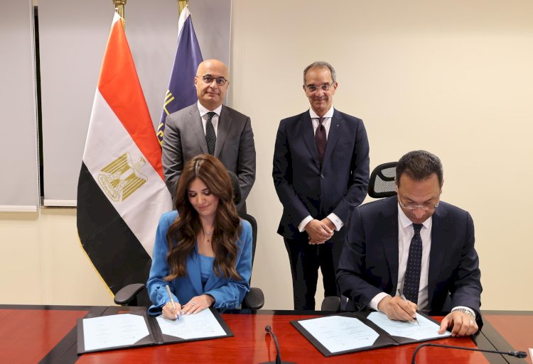مع ميكروسوفت.. تدريب 100 ألف شاب وموظف حكومي على تقنيات الذكاء الاصطناعي