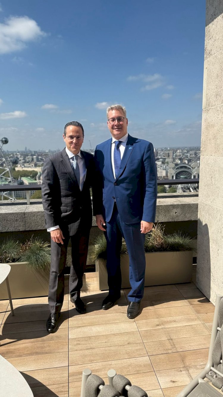 وزيرالبترول ورئيس شركة شل يبحثان خطط التعاون وتنمية حقول الشركة فى البحرالمتوسط