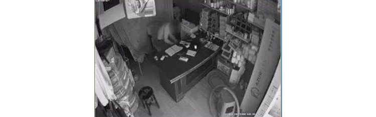 ضبط المتهم بسرقة مبلغ مالى من داخل أحد المحال ببورسعيد