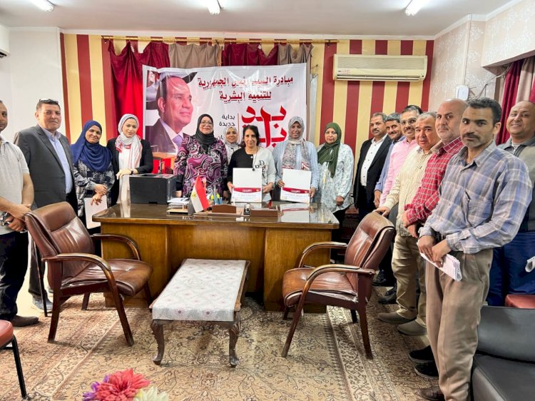 966 معيناً و2933 مستفيداً من المنح خلال مارس 2025 بالمنيا