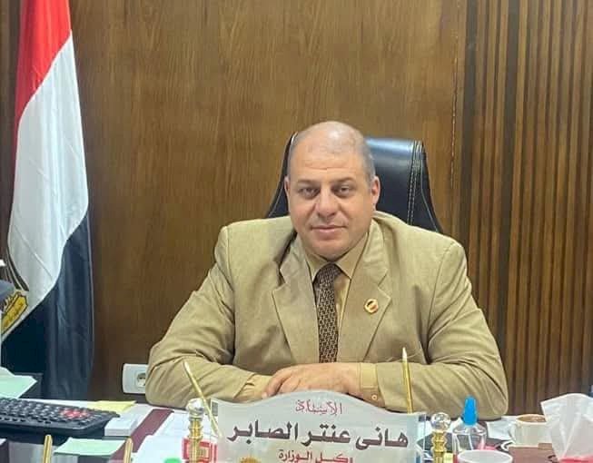 مدير تعليم قنا يعلن نتيجة مسابقة الأخصائى المثالي للمكتبات