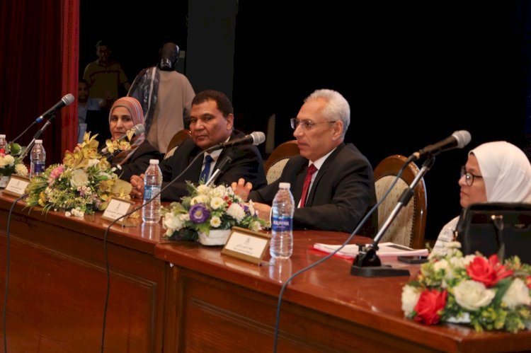 رئيس جامعة المنيا .. 45 مليون جنية أرباح صندوق التأمين للعام الحالي