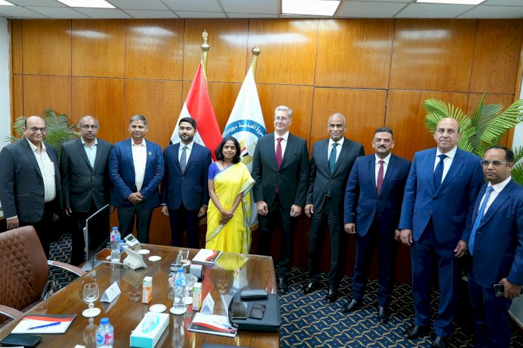 وزير البترول يستقبل القائم بأعمال السفير الهندى بالقاهرة