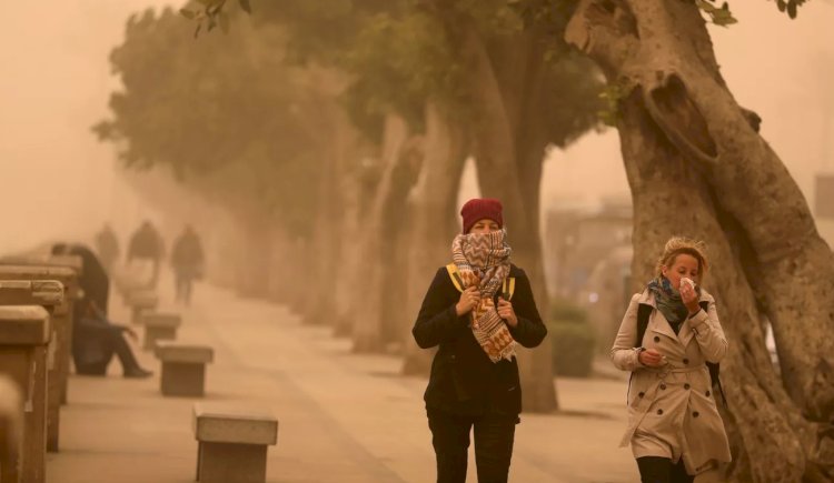 طقس الأربعاء : حار نهارا وعواصف ترابية وأمطار ومعتدل ليلا